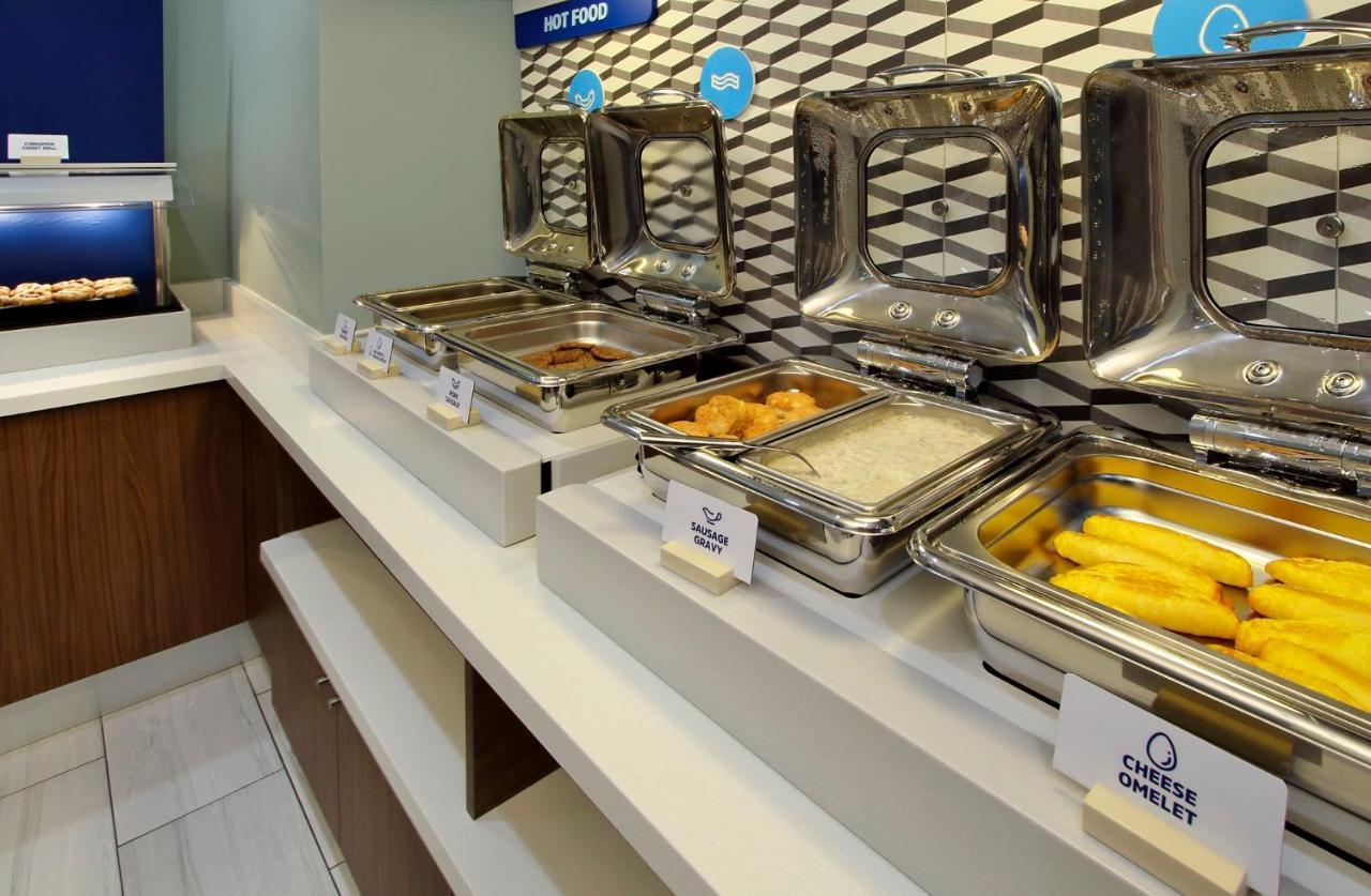 Holiday Inn Express - Blair By Ihg ภายนอก รูปภาพ